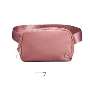 LULULEMON EVERYWHERE BELT BAG DECO PINK